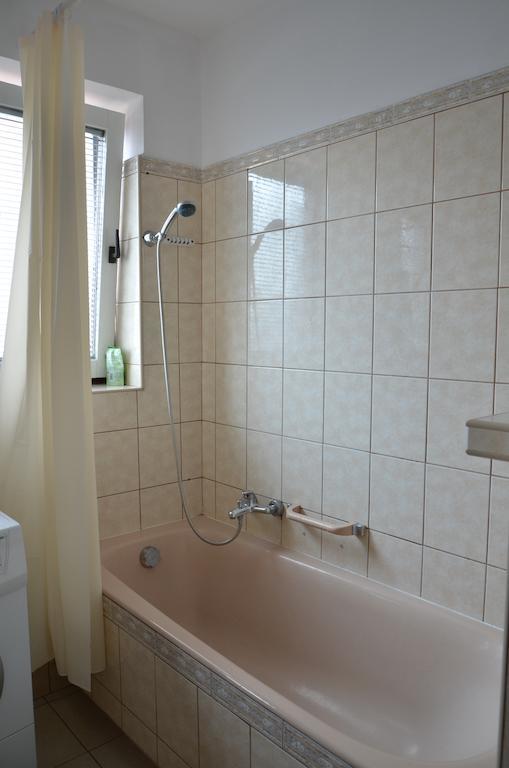 Apartament Tolek Varsovia Exterior foto