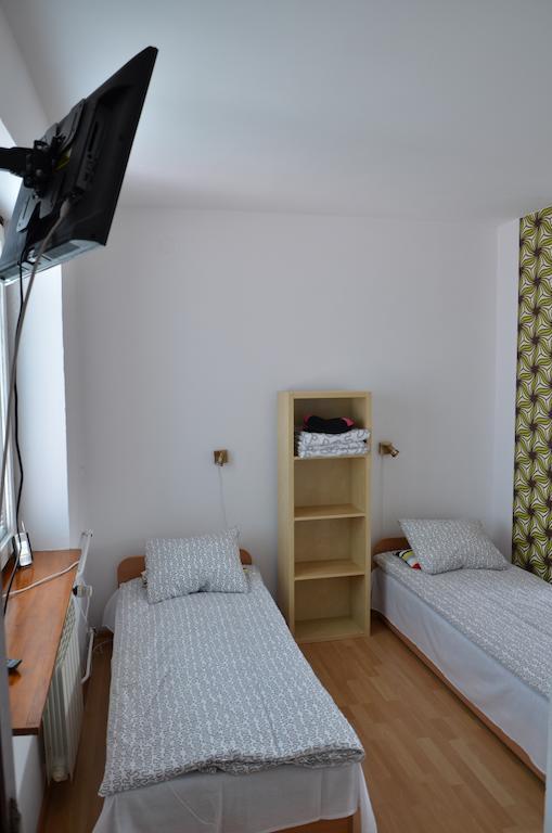 Apartament Tolek Varsovia Exterior foto